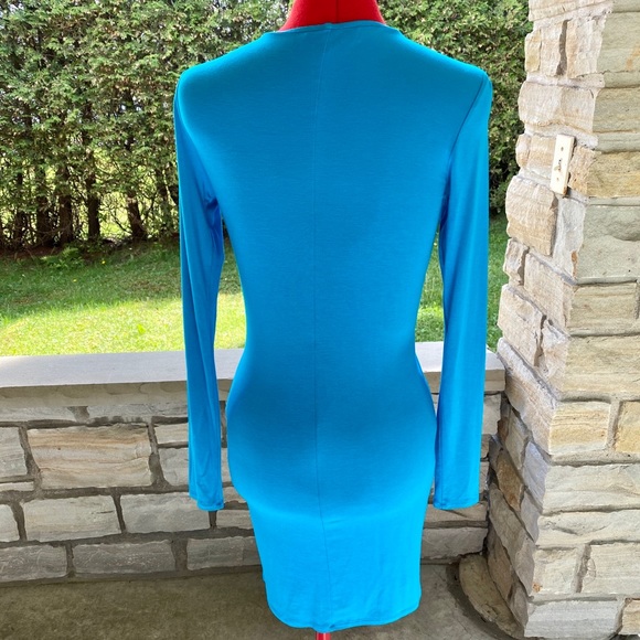 Nice Marciano dress, perfect for a night out! - Picture 3 of 7